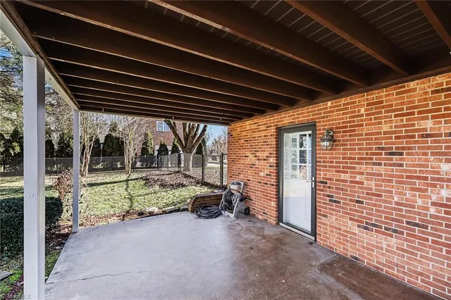 $549,000 | 1509 Lakefield Drive, Clemmons, NC 27012