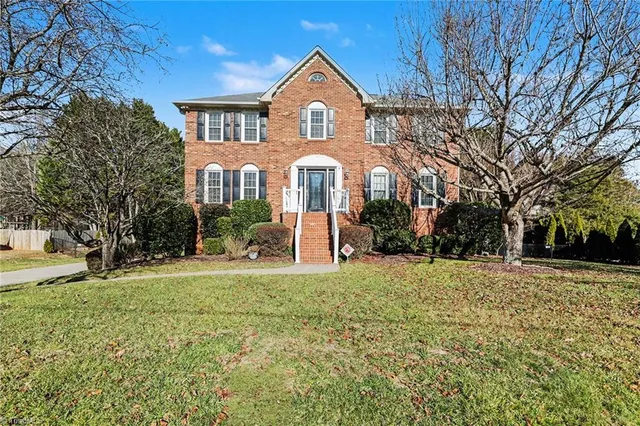 $549,000 | 1509 Lakefield Drive, Clemmons, NC 27012