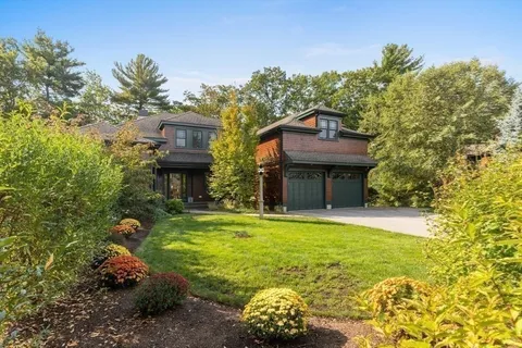$2,599,000 | 95 Black Rock Drive, Hingham, MA 02043