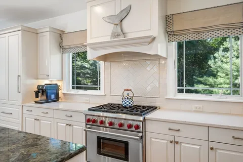 $2,599,000 | 95 Black Rock Drive, Hingham, MA 02043