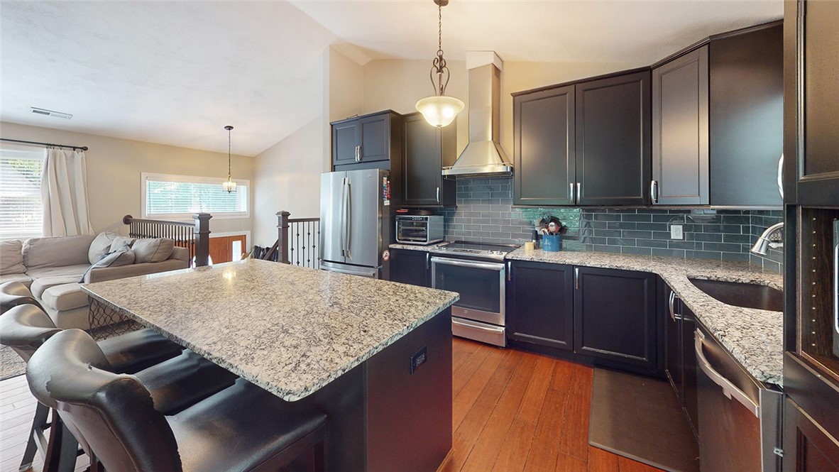 170 Whaley Hollow Road Coventry, RI 02816 - Photo 9 of 47