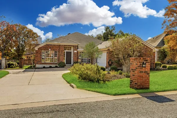 $689,000 | 604 Cutty Trail, Lakeway, TX 78734