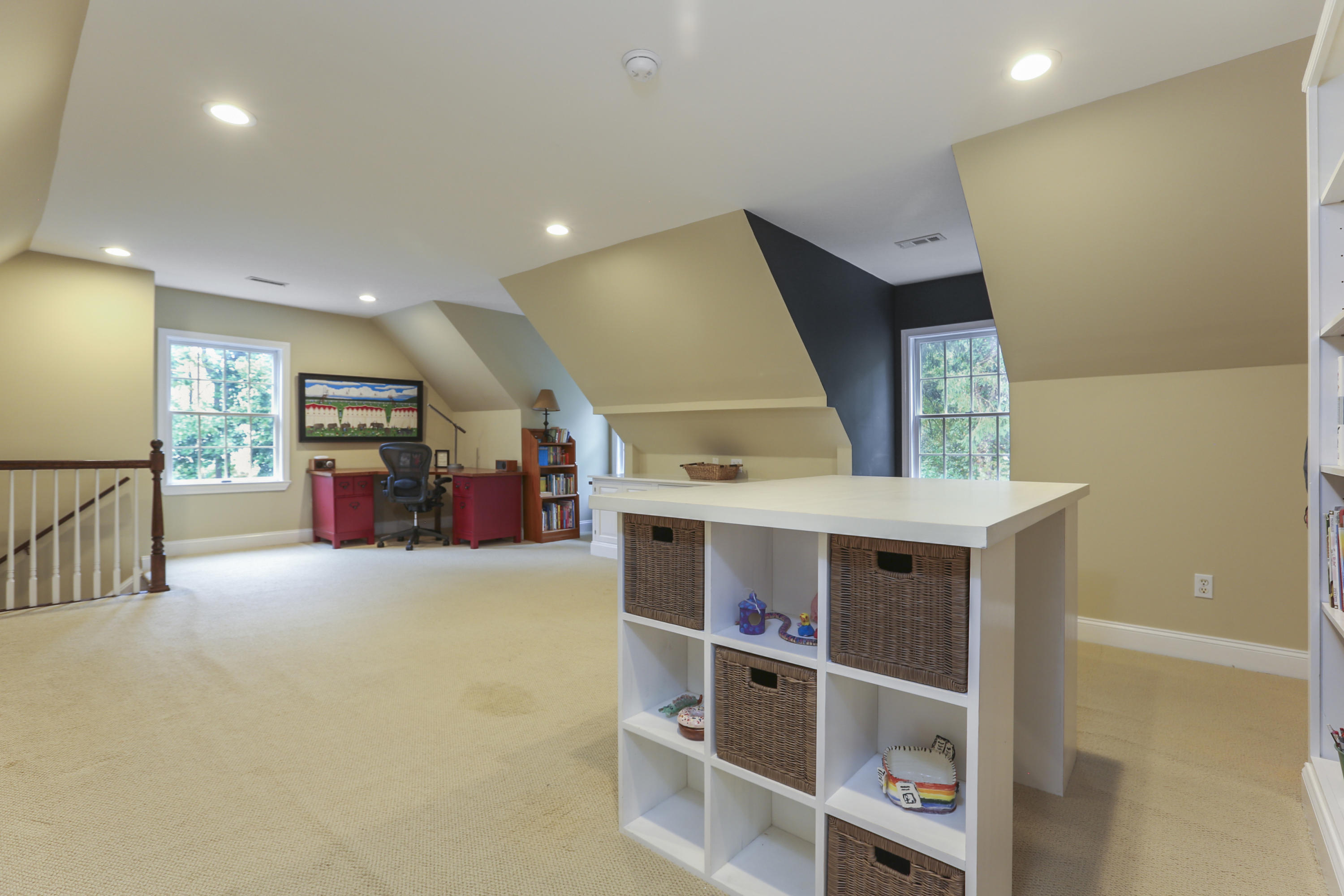 52 Old Studio Road New Canaan, CT 06840 - Photo 25 of 33 019-photo--7612104