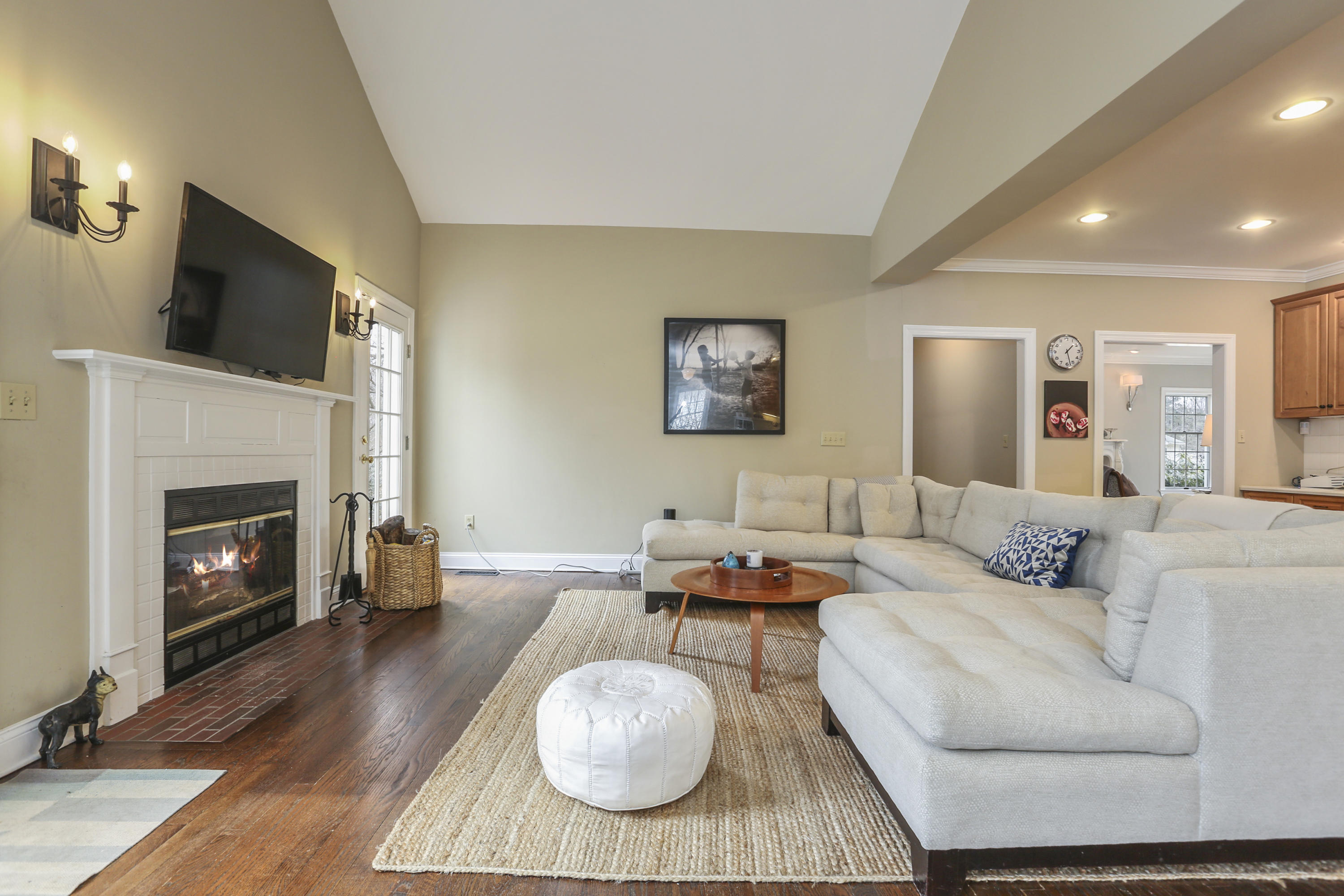 52 Old Studio Road New Canaan, CT 06840 - Photo 10 of 33 005-photo--7983243