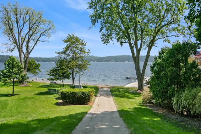 $797,000 | 539 Highland Road, Williams Bay, WI 53191