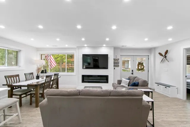 $797,000 | 539 Highland Road, Williams Bay, WI 53191