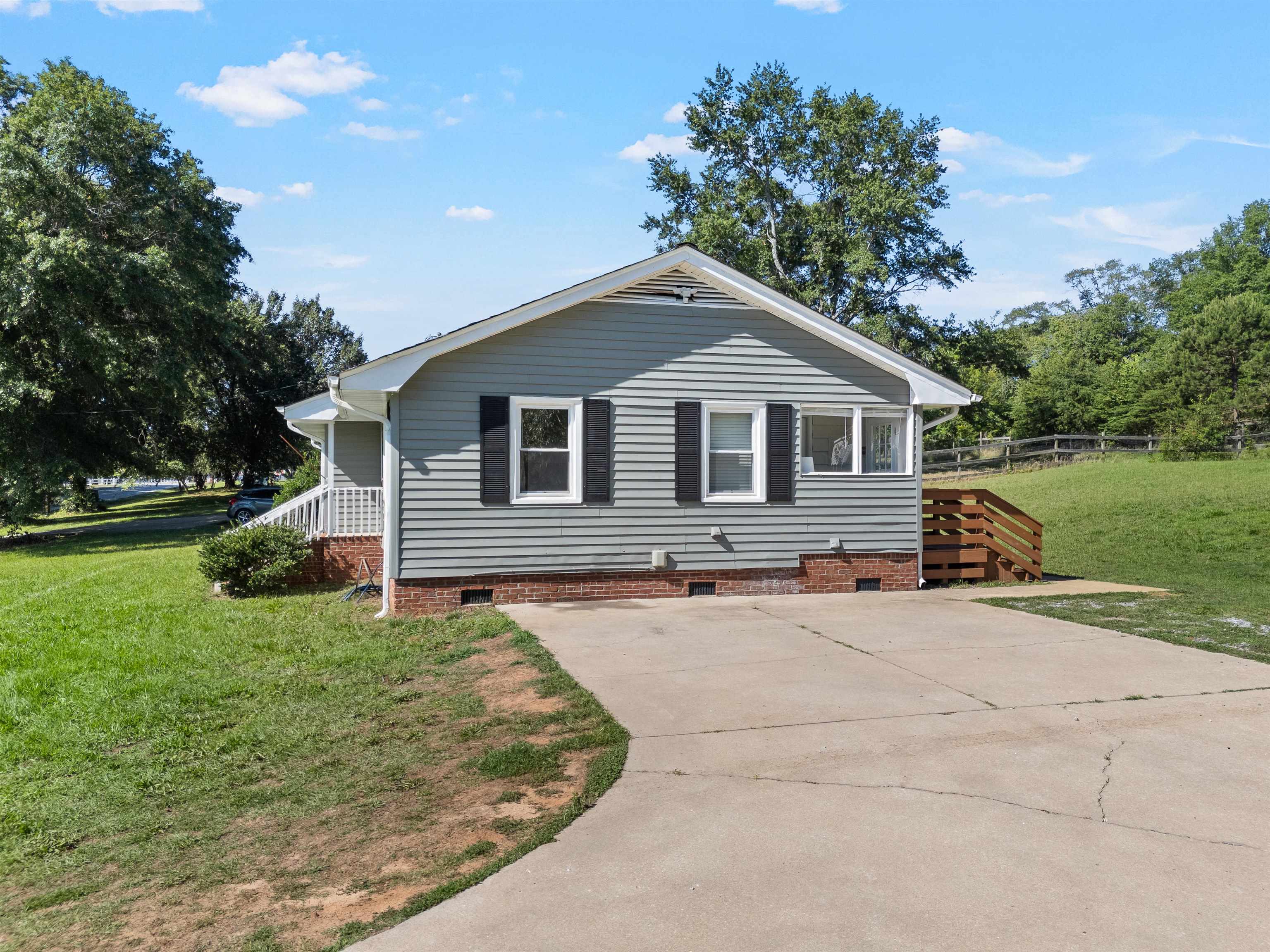 1257 Hampton Road Inman, SC 29349 - Photo 34 of 42