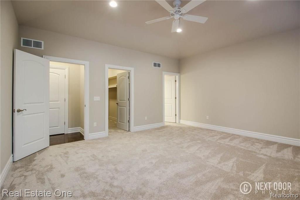 374 Verona Drive Rochester Hills, MI 48307 - Photo 22 of 34