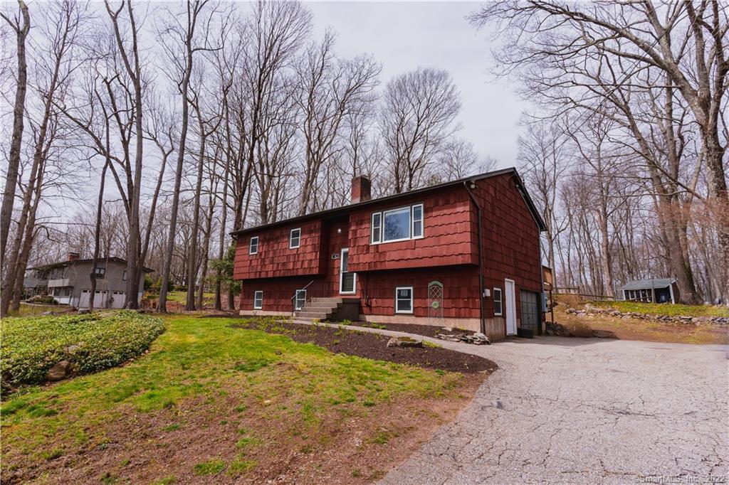 15 Pebble Road Newtown, CT 06470 - Photo 1 of 1