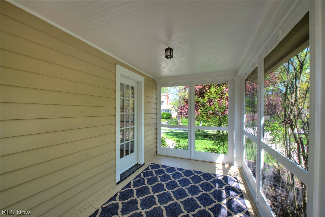 3372 Ormond Road Cleveland, OH 44118 - Photo 6 of 30 Gallery Image 6