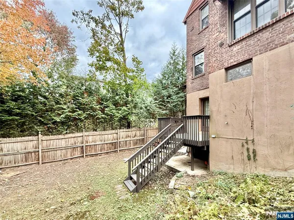 $1,500 | 455 Hillside Avenue, Unit B, Palisades Park, NJ 07650