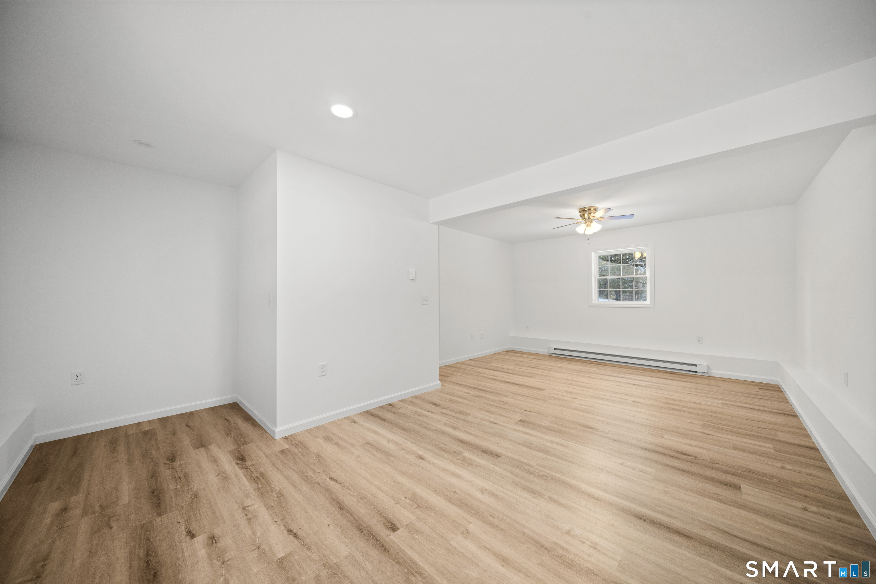 446 D Norwich-Westerly Road North Stonington, CT 06359 - Photo 16 of 27