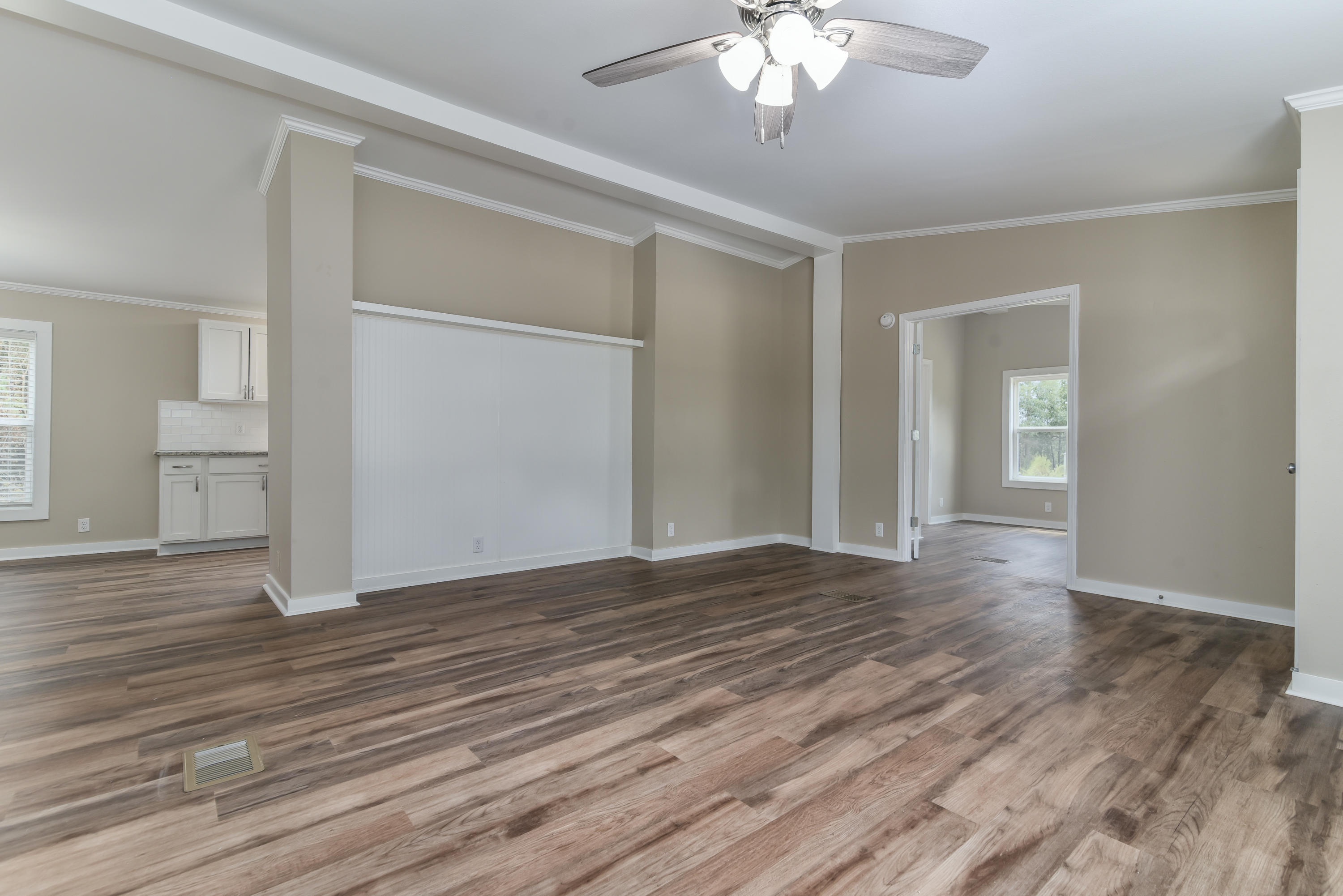 4610 Falcon Way Crestview, FL 32539 - Photo 8 of 41 4610 Falcon Way Crestview-LoRes-16