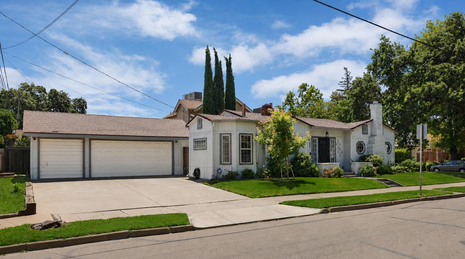 430 Bedford Road Stockton, CA 95204 - Photo 2 of 21