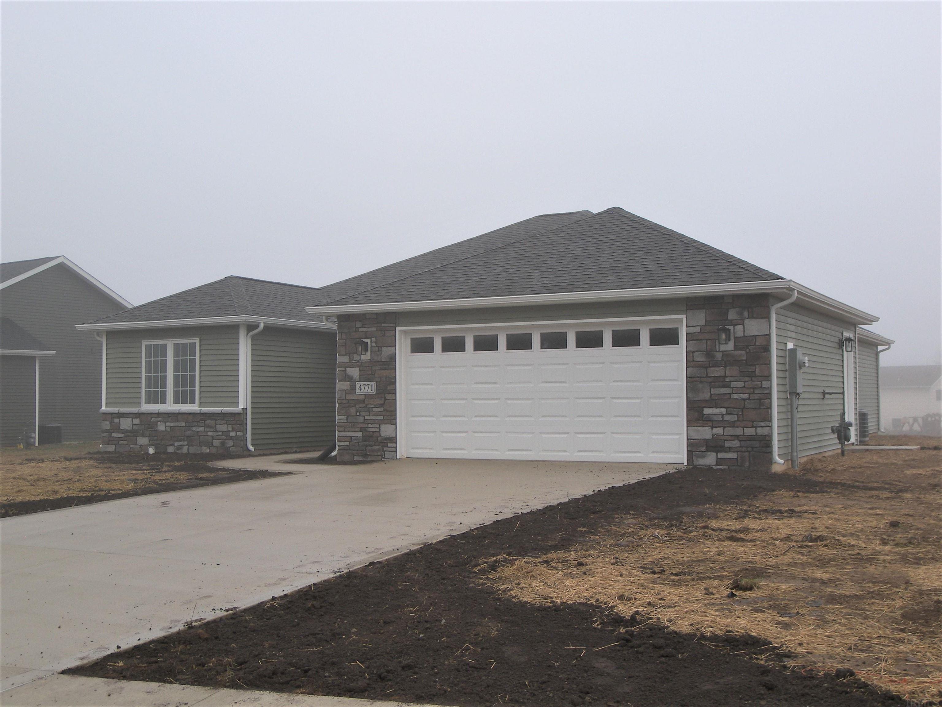 4771 North Baldwin Road North Webster, IN 46555 - Photo 3 of 36