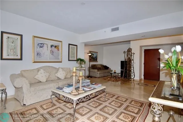 $6,500 | 3200 North Ocean Boulevard, Unit 406, Fort Lauderdale, FL 33308