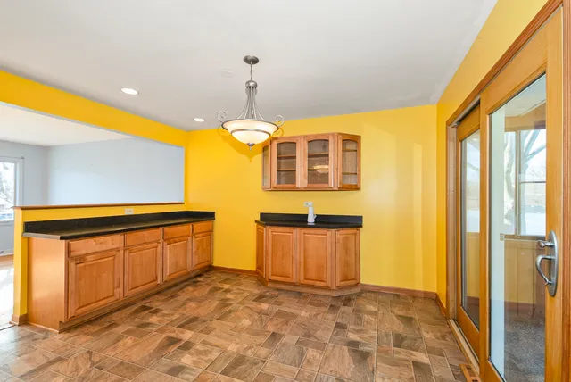 $288,500 | 6500 163rd Place, Tinley Park, IL 60477