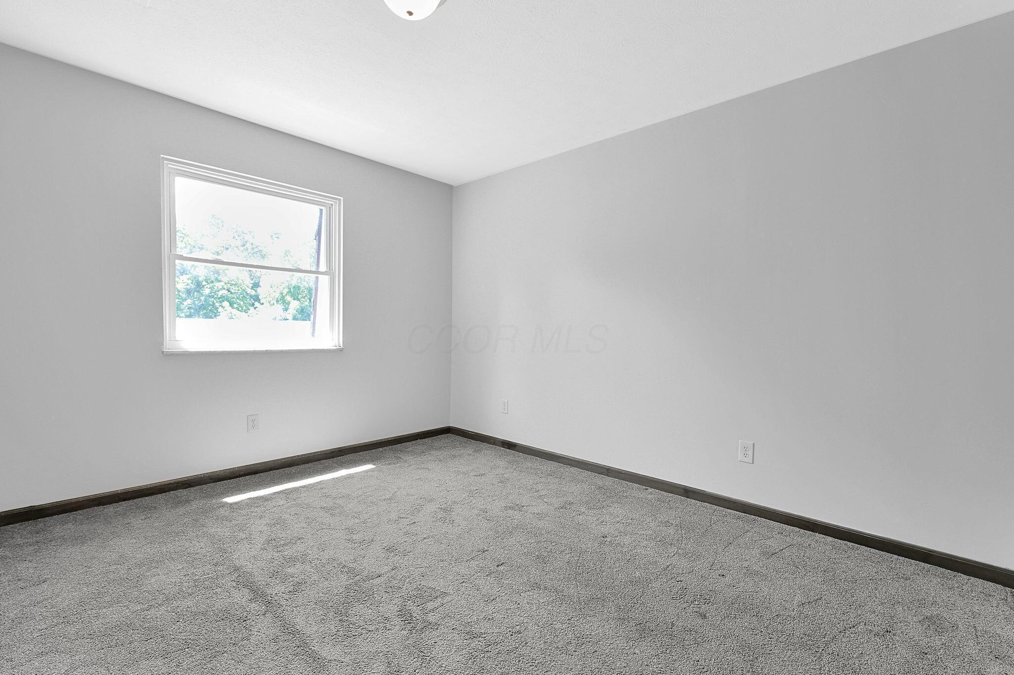 53 Neil Street, Unit 11 Delaware, OH 43015 - Photo 12 of 21 16-web-or-mls-53-neil-st
