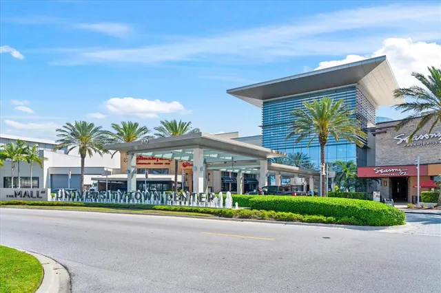 $2,100 | 3540 65th Ave Circle East, Sarasota, FL 34243