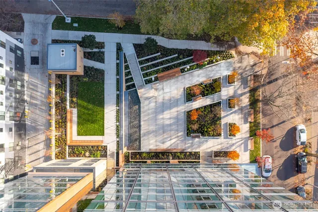 $1,160,000 | 800 Columbia Street, Unit 2808, Seattle, WA 98104