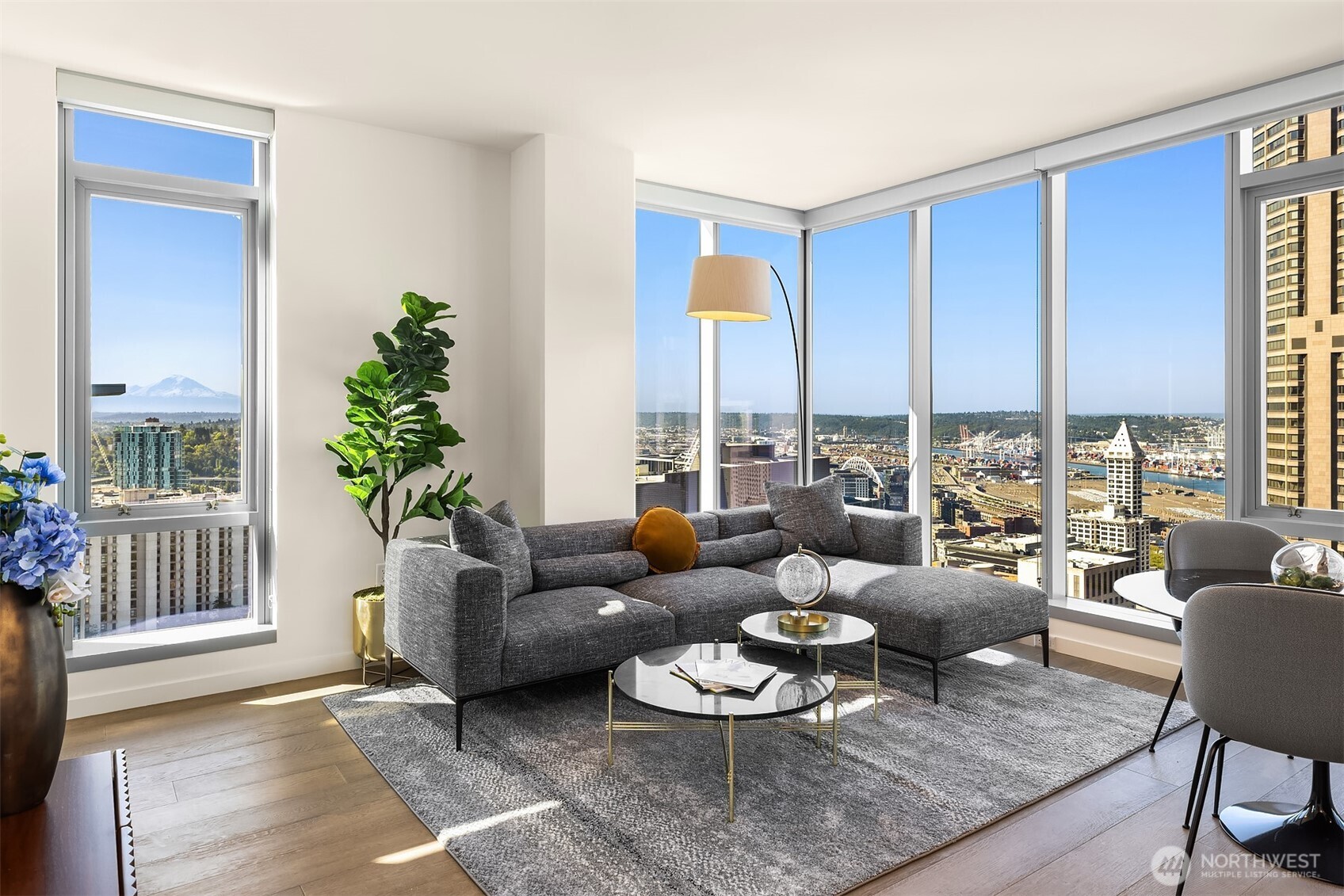 800 Columbia Street, Unit 2808 Seattle, WA 98104 - Photo 4 of 39