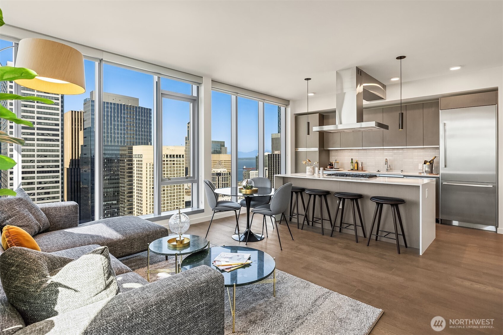 800 Columbia Street, Unit 2808 Seattle, WA 98104 - Photo 5 of 39