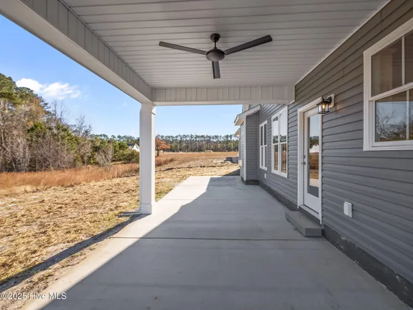 $489,900 | 120 Cripple Crk Drive, Swansboro, NC 28584