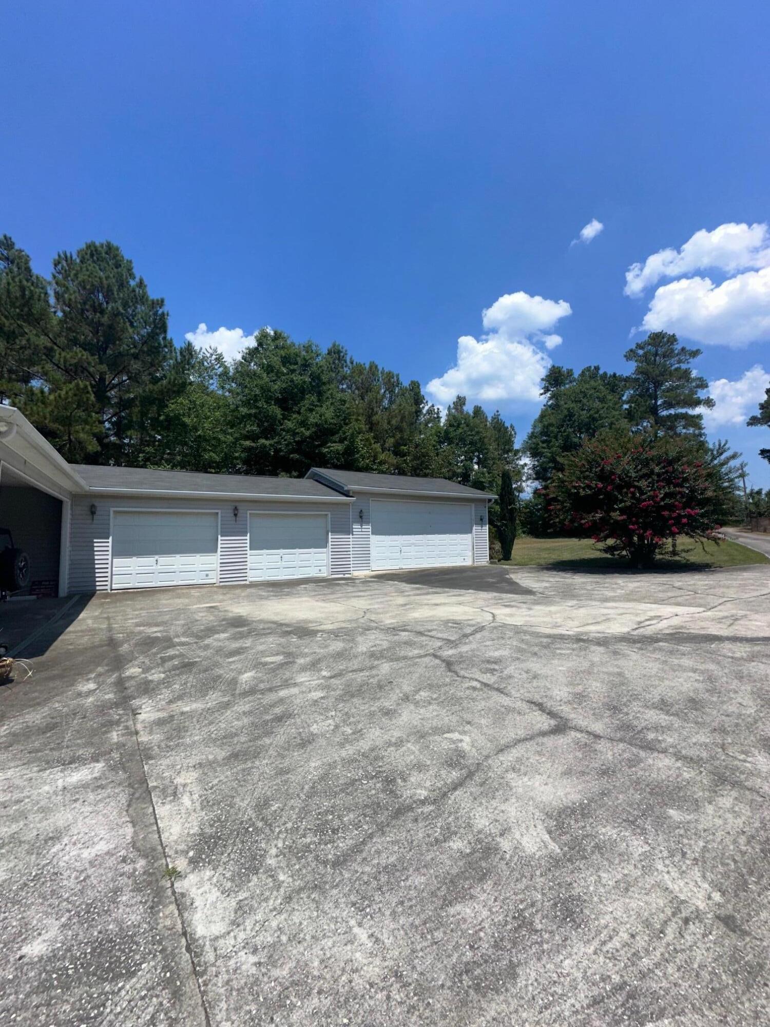 520 South Point Drive Gilbert, SC 29054 - Photo 98 of 118