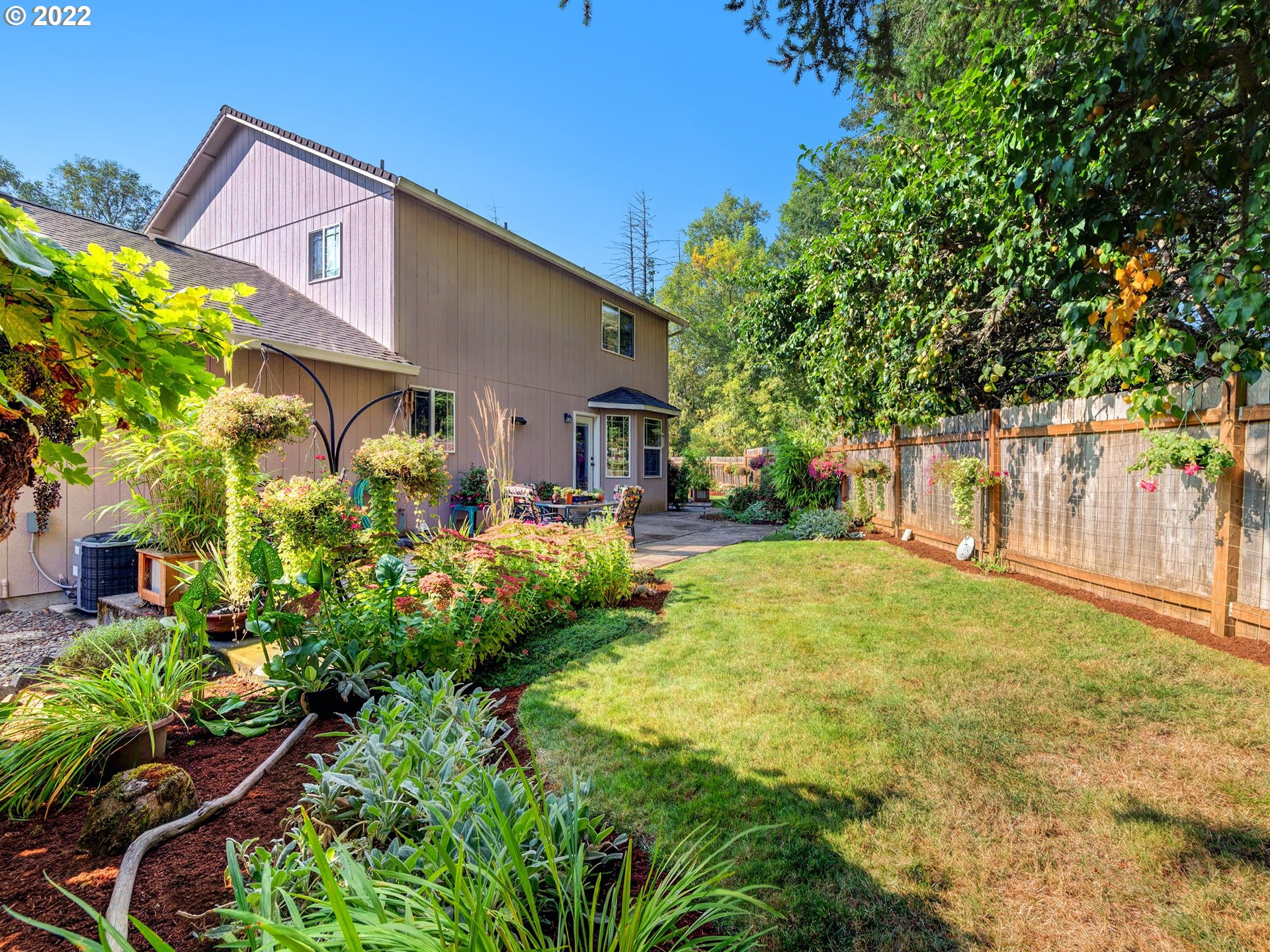 209 Pond Turtle Way Cottage Grove, OR 97424 - Photo 28 of 28 Backyard