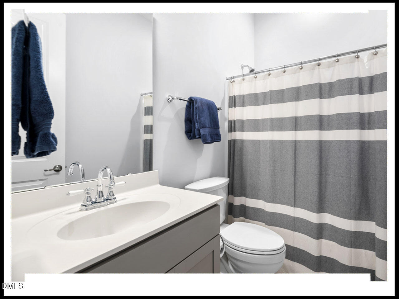 153 Abercorn Circle Chapel Hill, NC 27516 - Photo 5 of 51 a bathroom with a sink toilet and shower