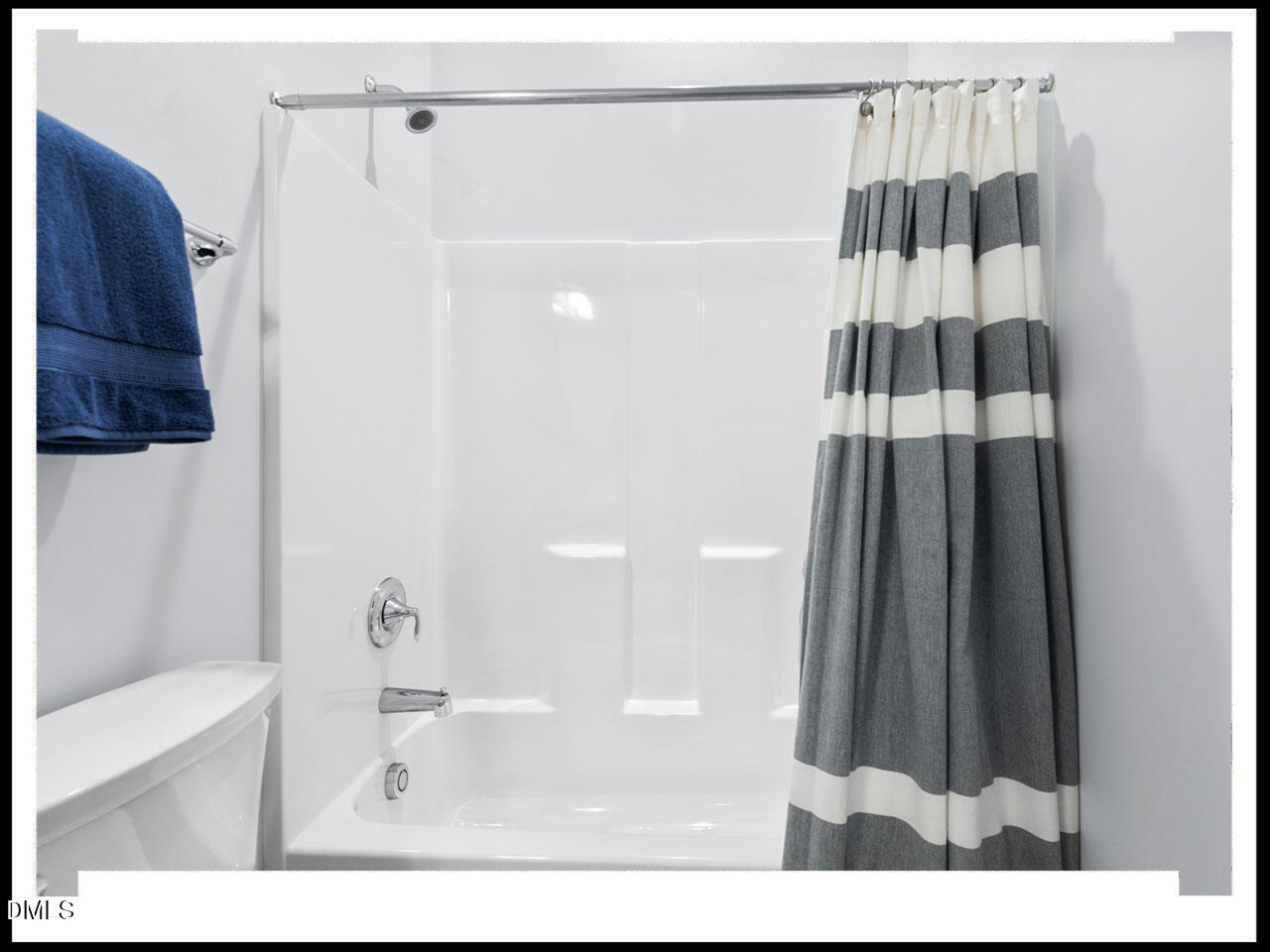 153 Abercorn Circle Chapel Hill, NC 27516 - Photo 6 of 51 a view of walk in closet