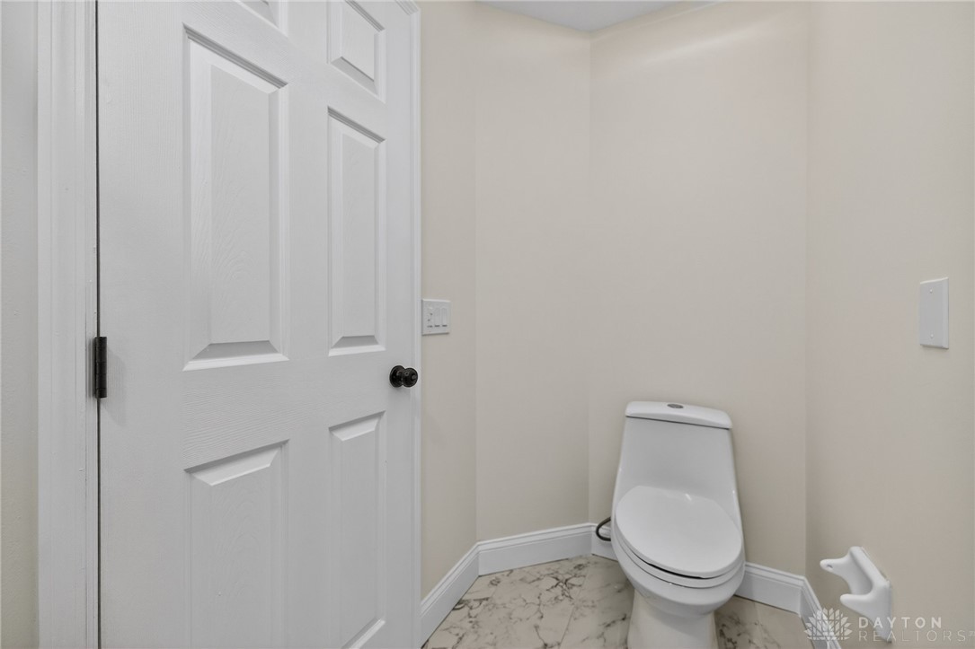 811 Wind Bluff Point Springboro, OH 45066 - Photo 32 of 70