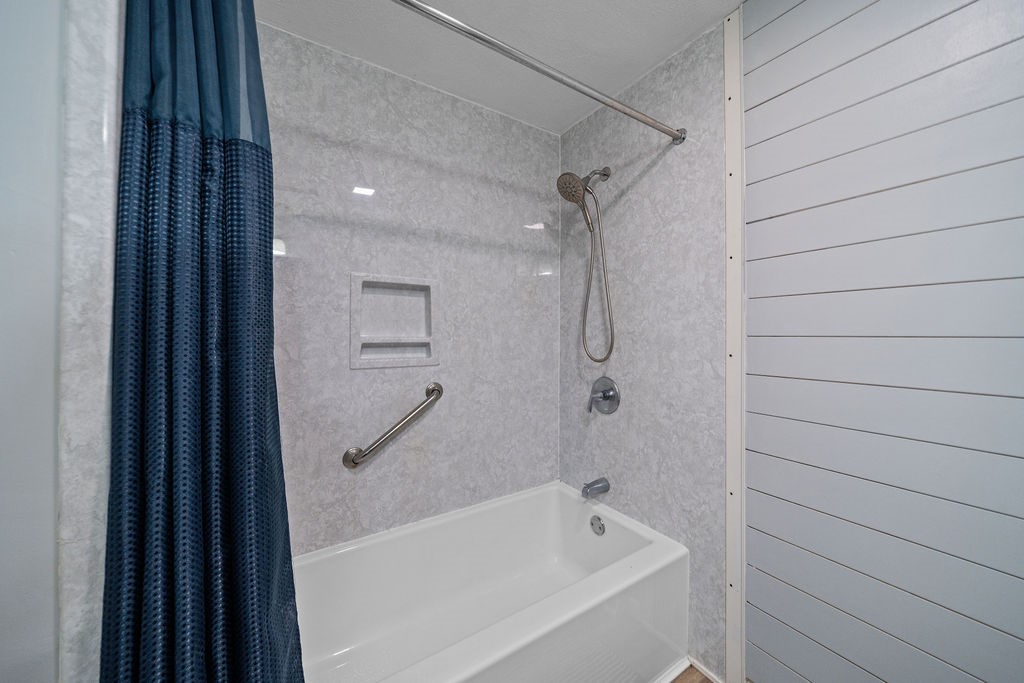 400 Cole Farm Road Warwick, RI 02889 - Photo 27 of 35