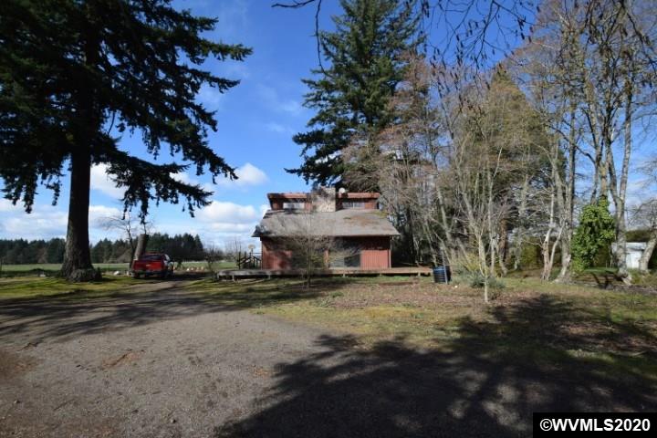 9499 Golf Club Road Southeast Aumsville, OR 97325 - Photo 2 of 21
