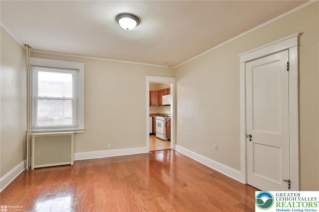 721 Spring Street Bethlehem, PA 18018 - Photo 14 of 61