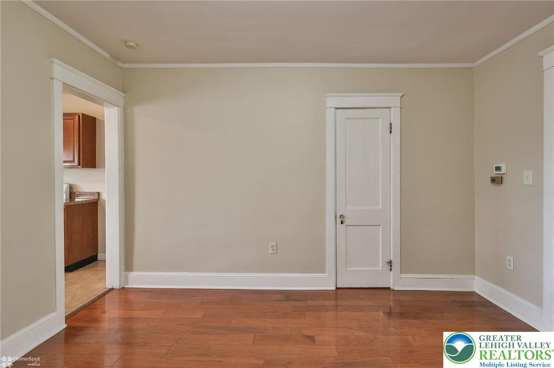 721 Spring Street Bethlehem, PA 18018 - Photo 17 of 61