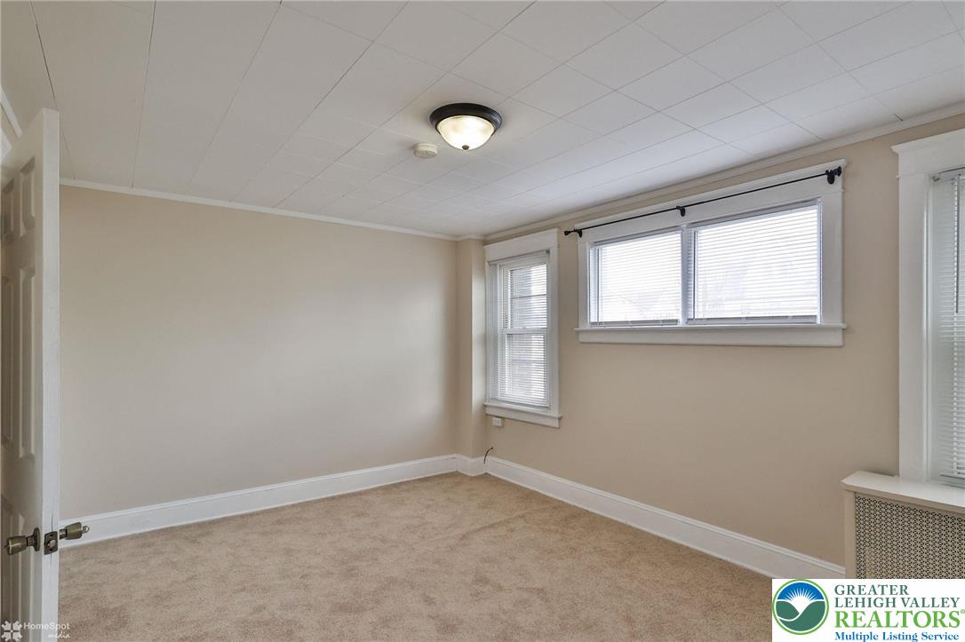 721 Spring Street Bethlehem, PA 18018 - Photo 32 of 61