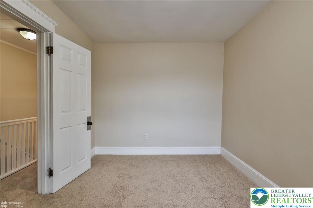 721 Spring Street Bethlehem, PA 18018 - Photo 38 of 61