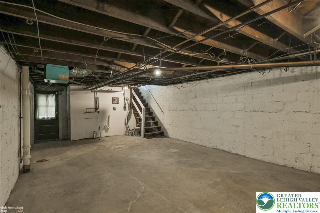 721 Spring Street Bethlehem, PA 18018 - Photo 47 of 61