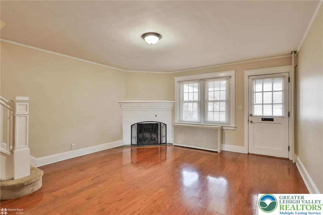 721 Spring Street Bethlehem, PA 18018 - Photo 8 of 61