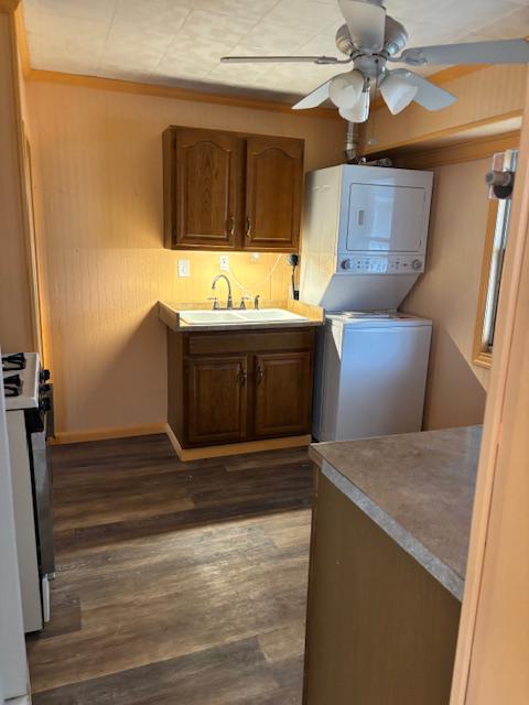 3419 Sollers Point Road Baltimore, MD 21222 - Photo 10 of 23 Kitchen