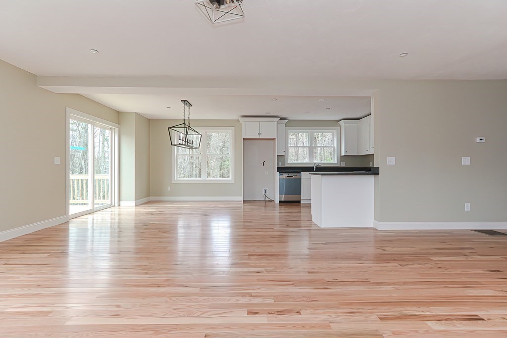 86 Bailey Road, Unit 86 Holden, MA 01520 - Photo 11 of 39