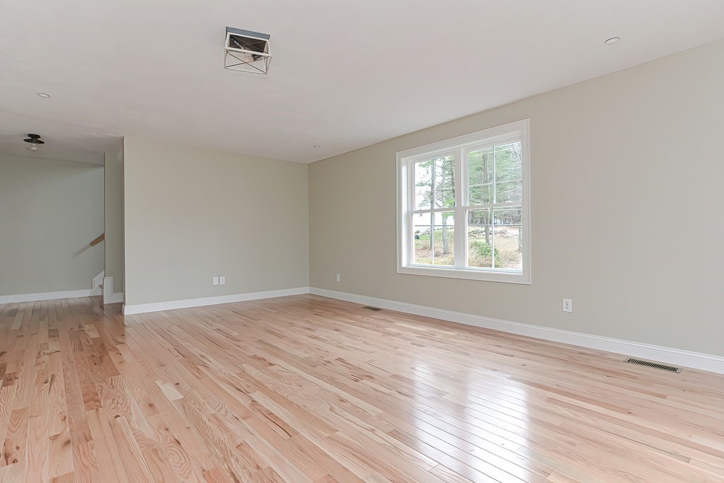 86 Bailey Road, Unit 86 Holden, MA 01520 - Photo 13 of 39