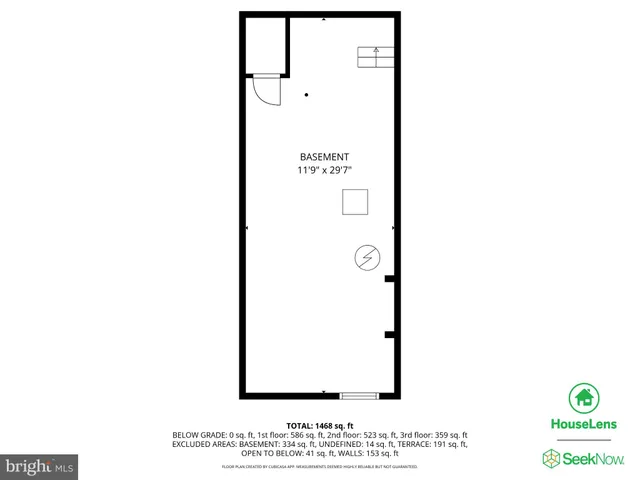 a black and white photo of a room