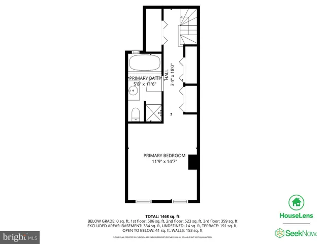 a black and white photo of a picture