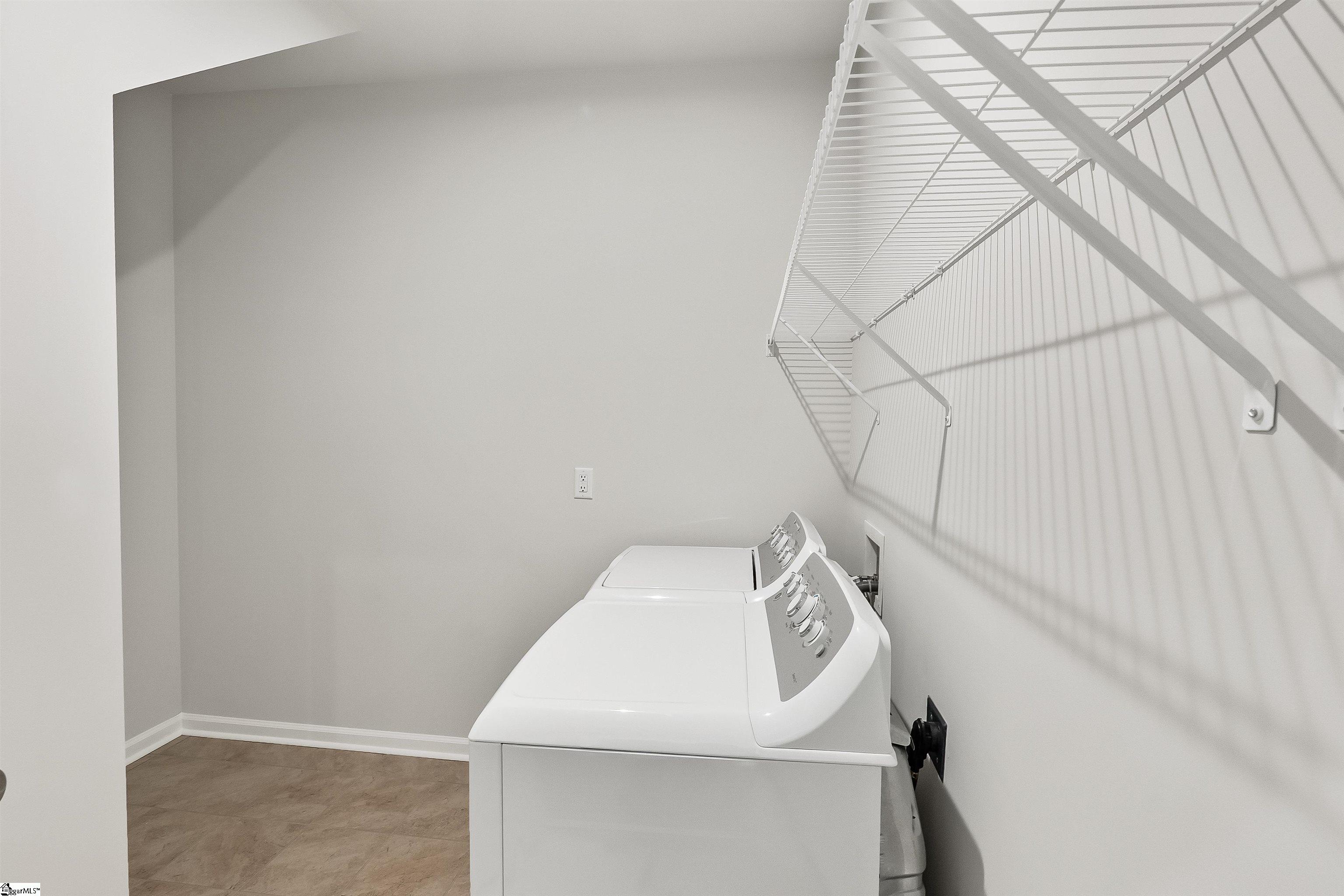 215 Poinsett Bridge Way Greenville, SC 29607 - Photo 26 of 32 Gallery Image 26