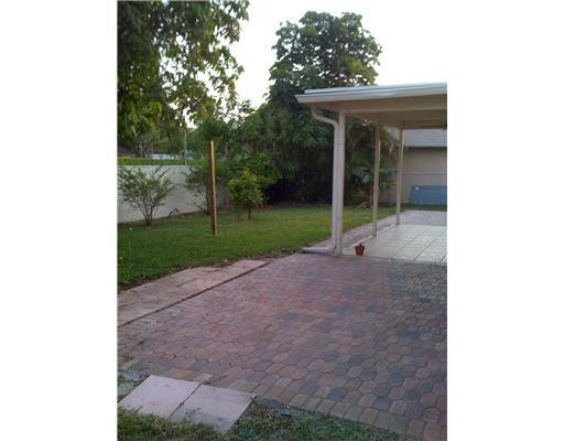8912 Southwest 18th Road Boca Raton, FL 33433 - Photo 12 of 12 Patio/Deck