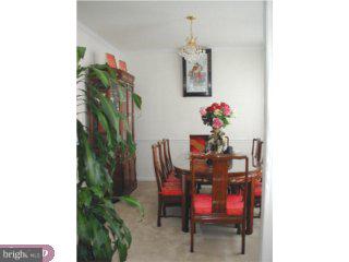 35 Keswick Road East Windsor, NJ 08520 - Photo 3 of 6 Gallery Image 3