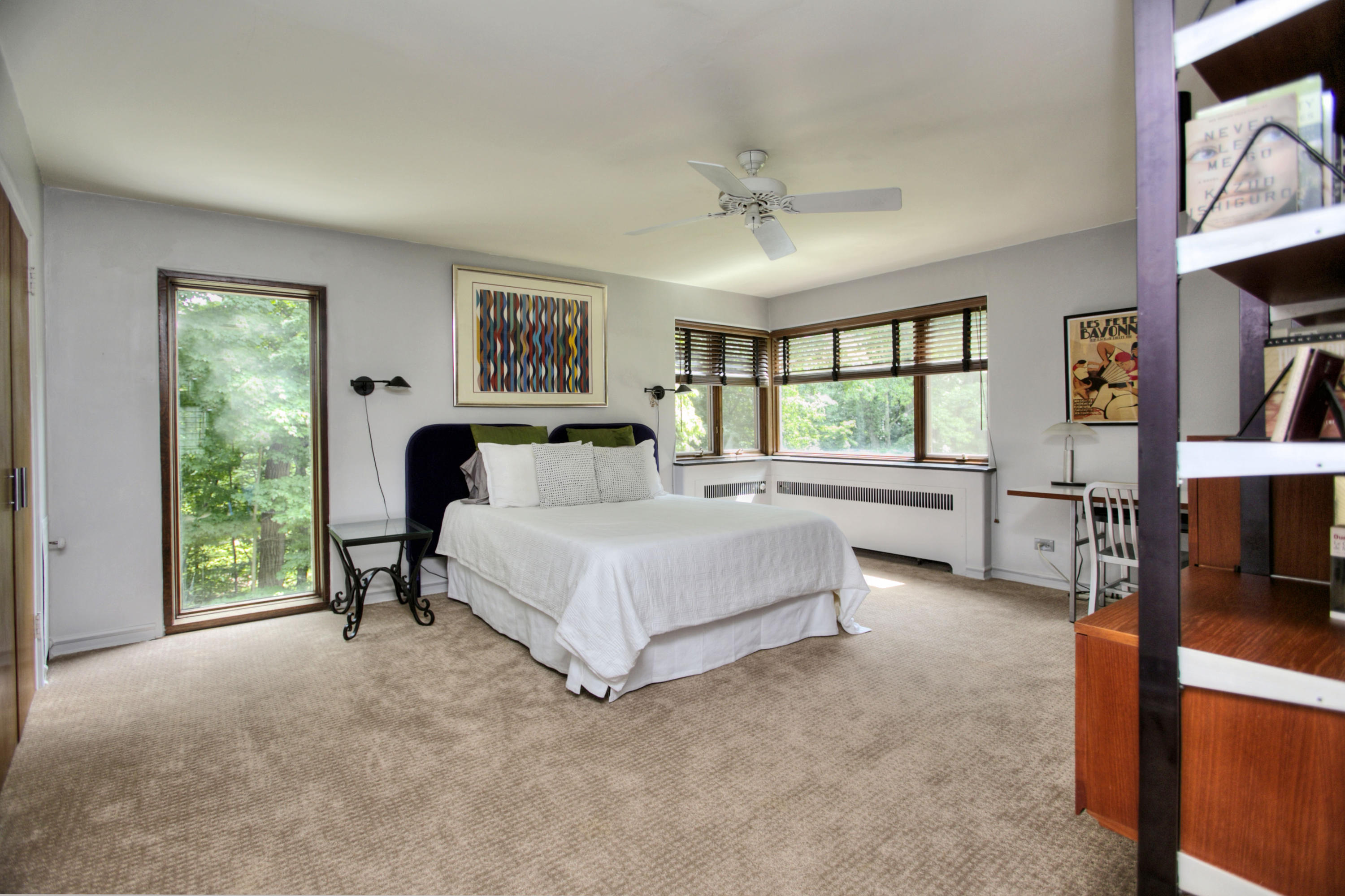 27 Tory Hole Road Darien, CT 06820 - Photo 17 of 22 Secondary ensuite bedroom