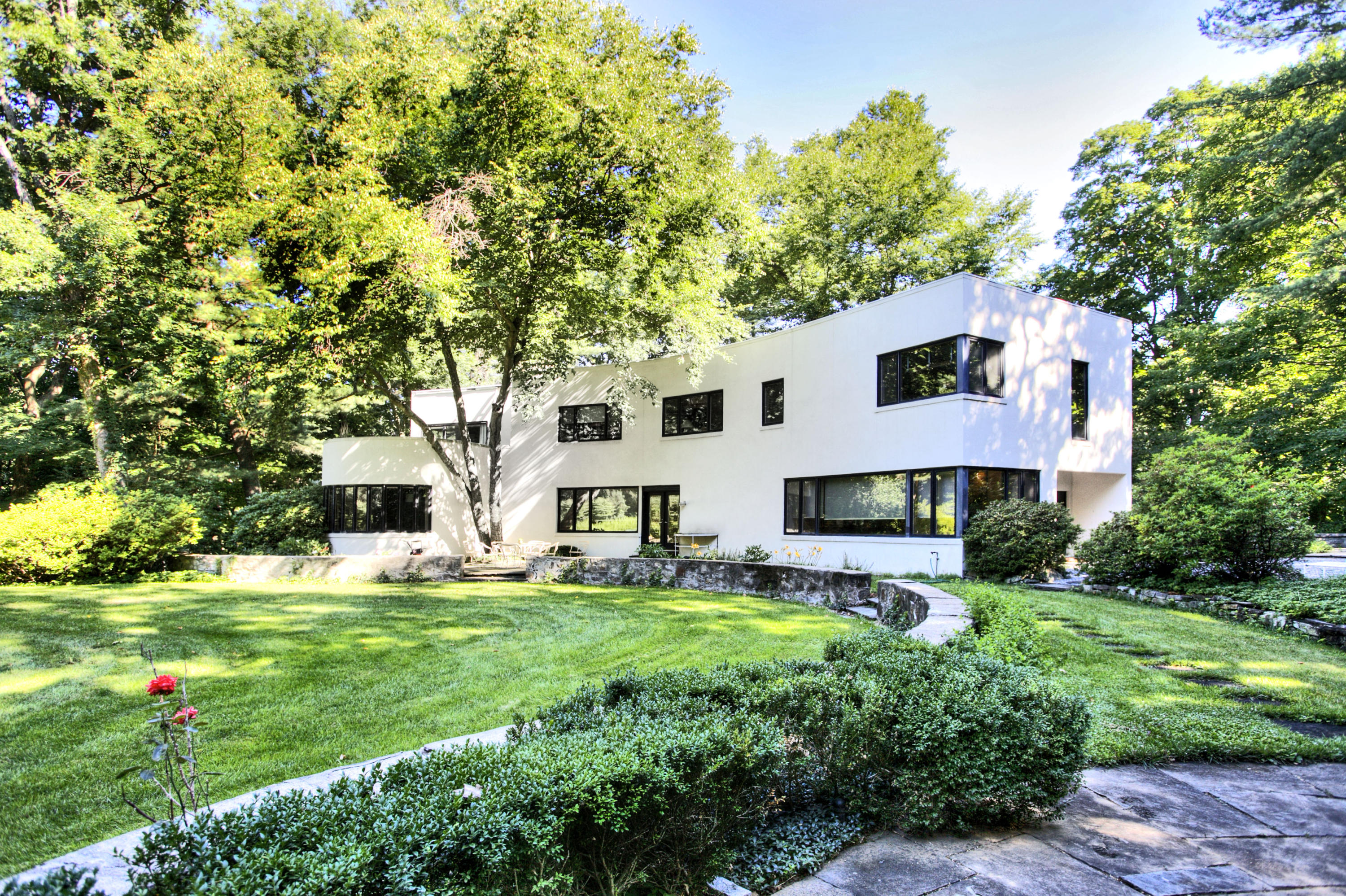 27 Tory Hole Road Darien, CT 06820 - Photo 21 of 22 Rear exterior